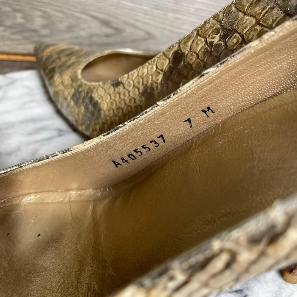 Stuart Weitzman Heels Womens 7 M Beige Snakeskin Stilettos Pointed Toe Leather - Picture 8 of 10